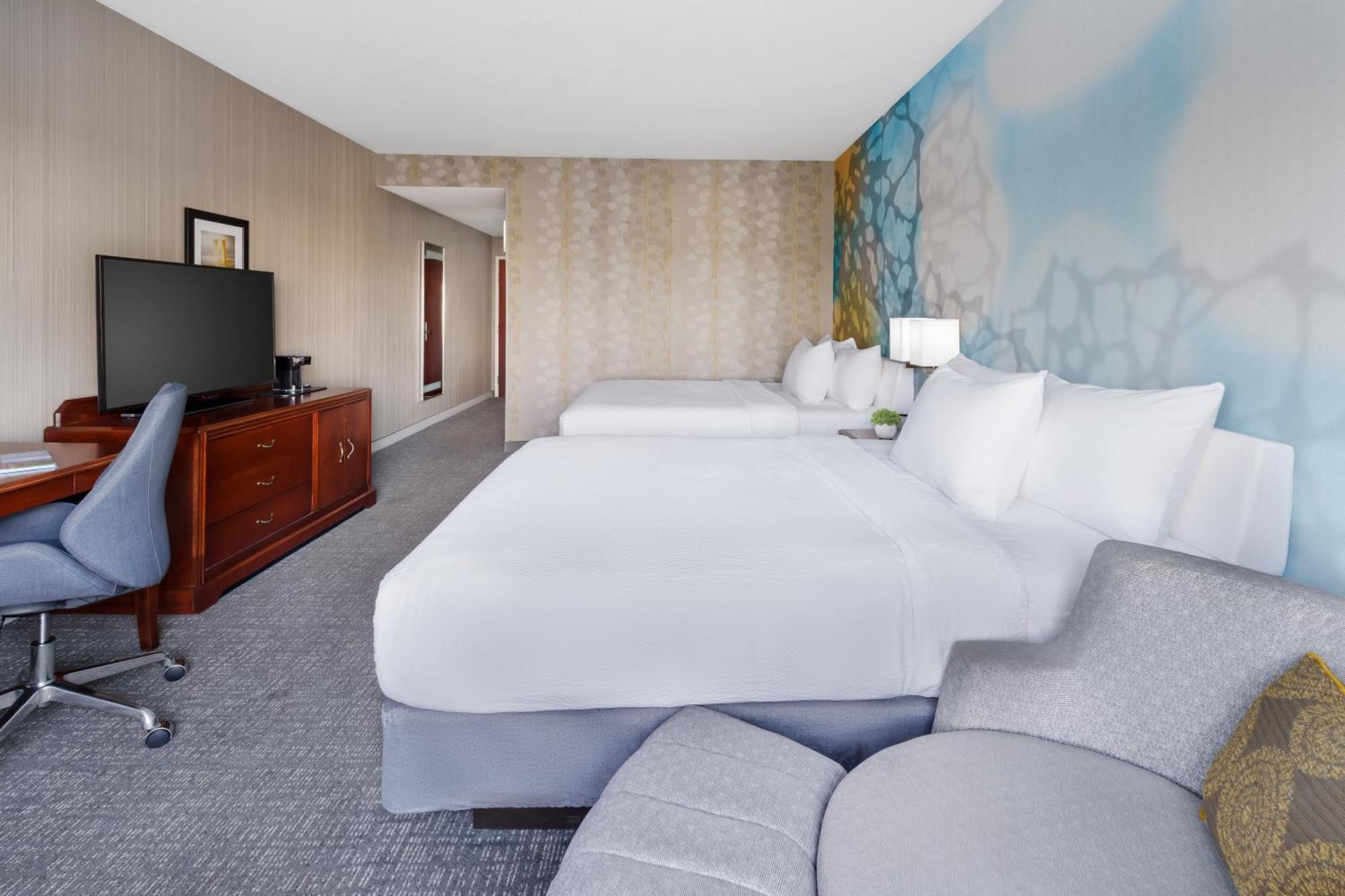 Courtyard By Marriott Roseville Galleria Mall/Creekside Ridge Drive Buitenkant foto